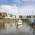 公寓 Spacious On The Markermeer