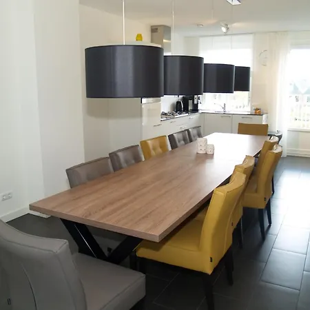 Apartment Spacious On The Markermeer Uitdam