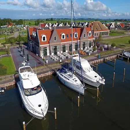 Apartment Spacious On The Markermeer *