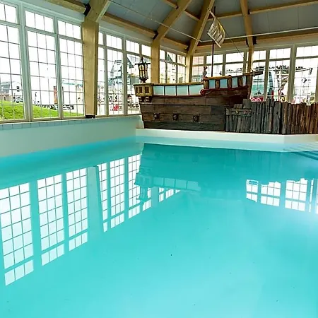 Spacious On The Markermeer Apartamento