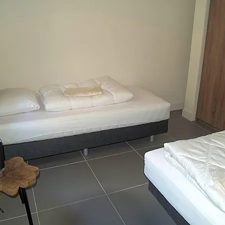 Spacious On The Markermeer Appartement Uitdam